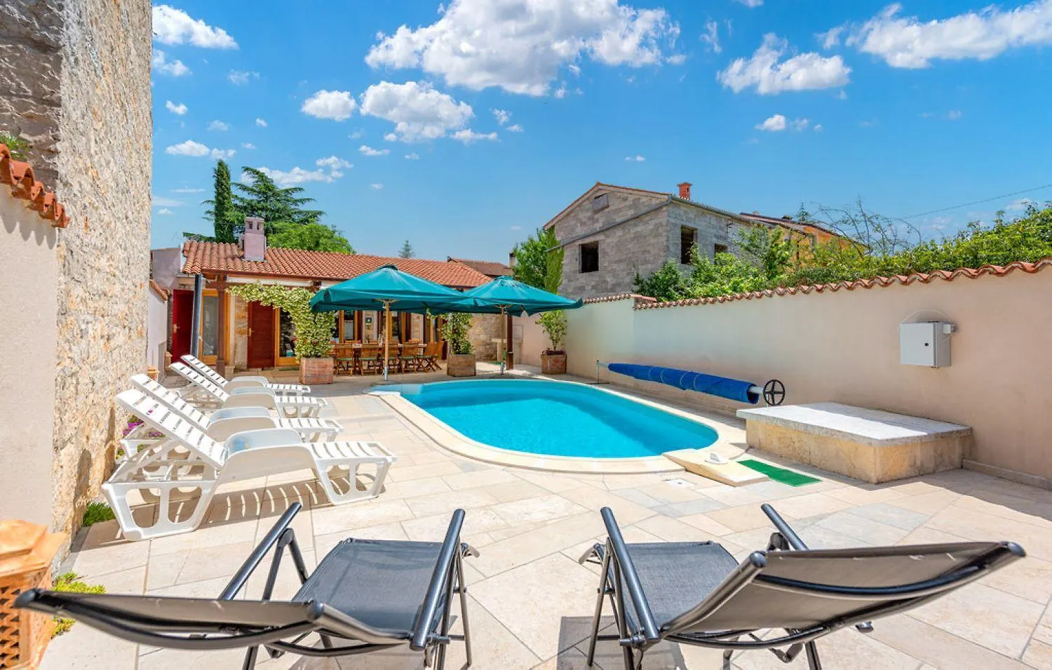 Rustic Villa Diana With Pool Near Rovinj Burici
