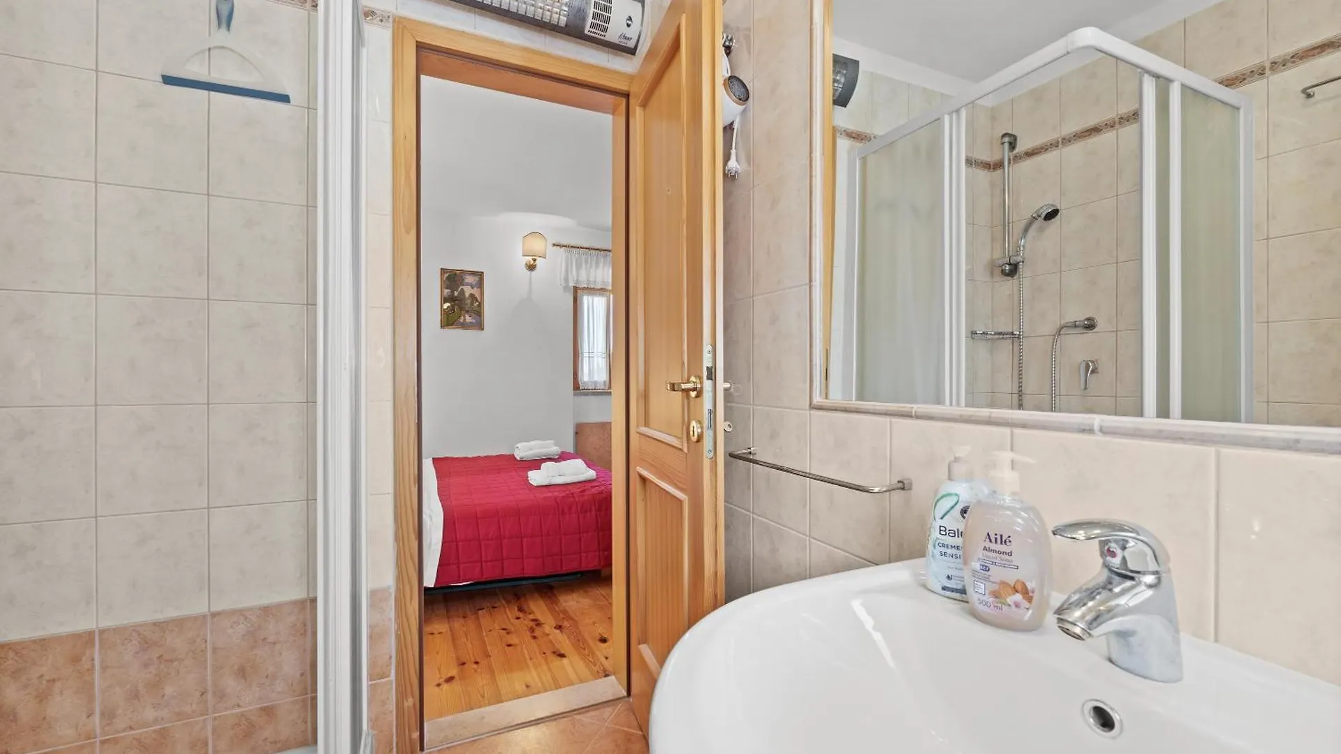 Rustic Villa Diana With Pool Near Rovinj Burici