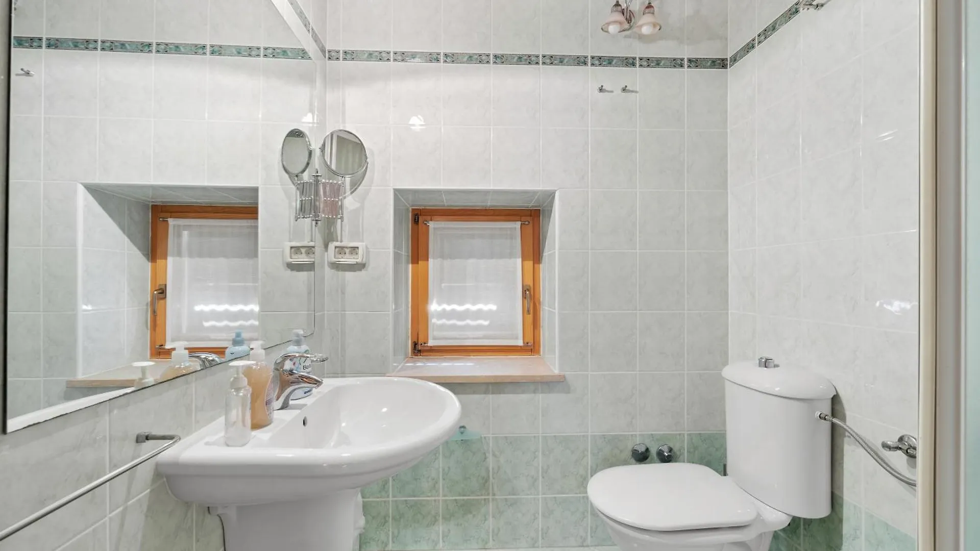 Rustic Villa Diana With Pool Near Rovinj Burici Croatia