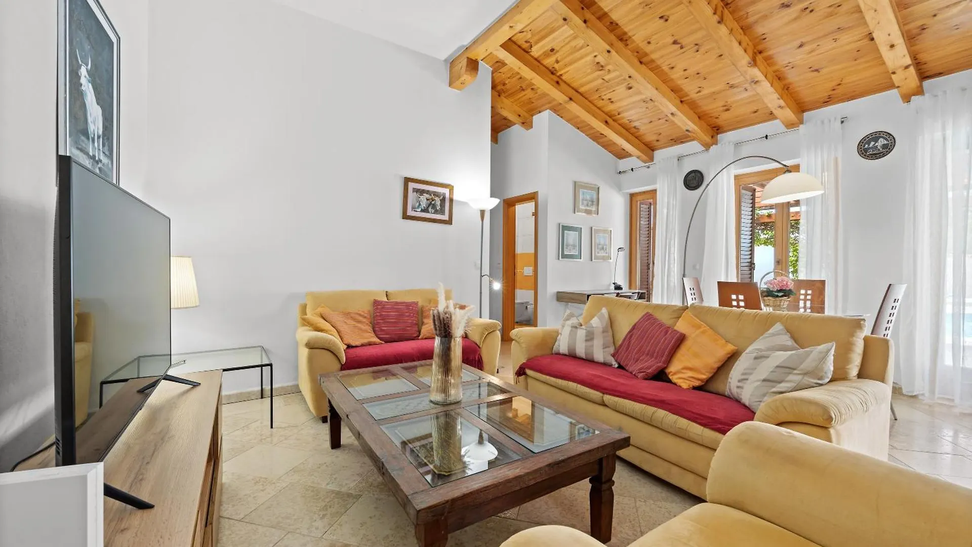 Rustic Villa Diana With Pool Near Rovinj Burici